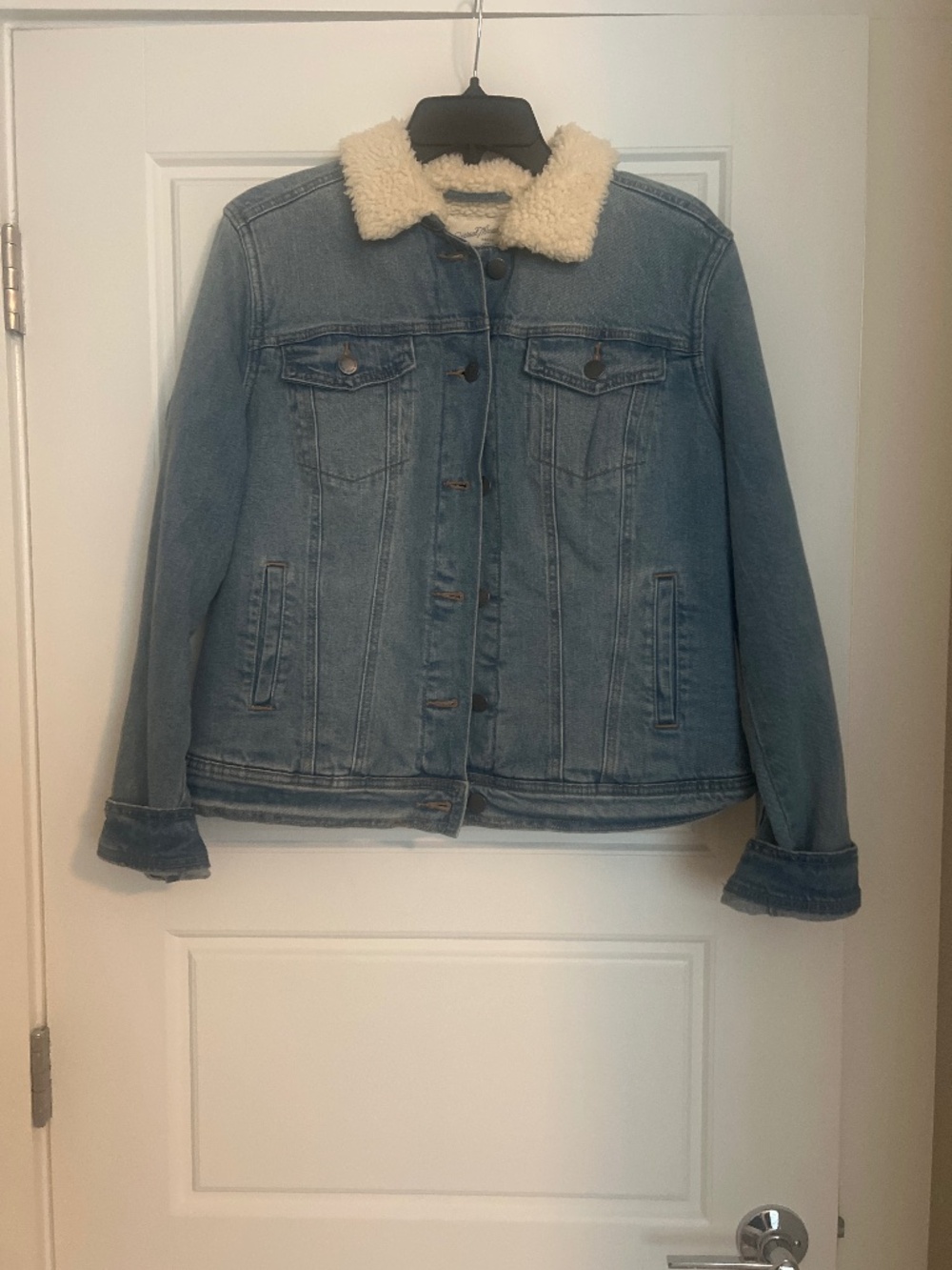 Universal Thread denim Jacket